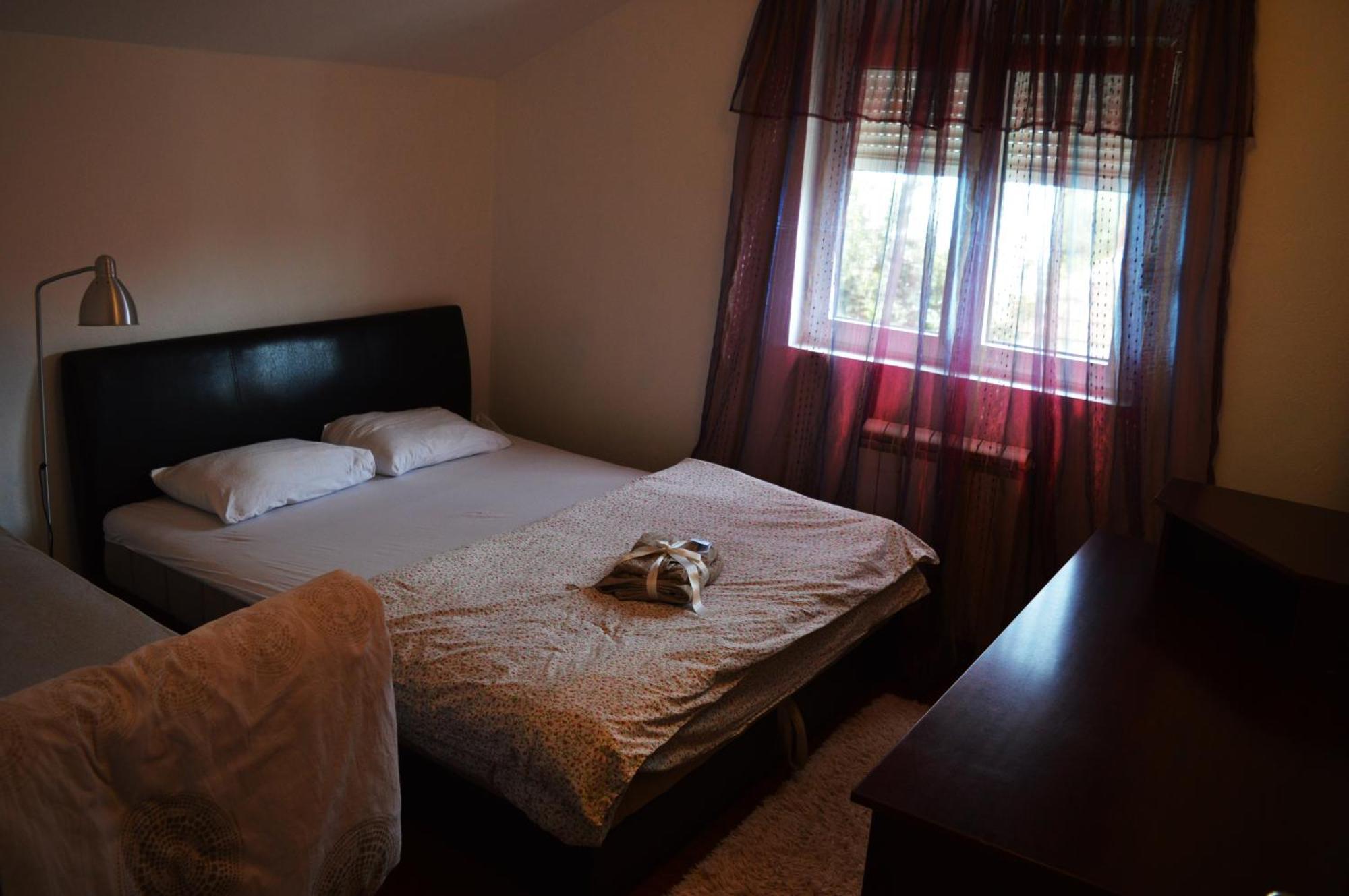 Hotel House Of Peace Podgorica Exterior foto